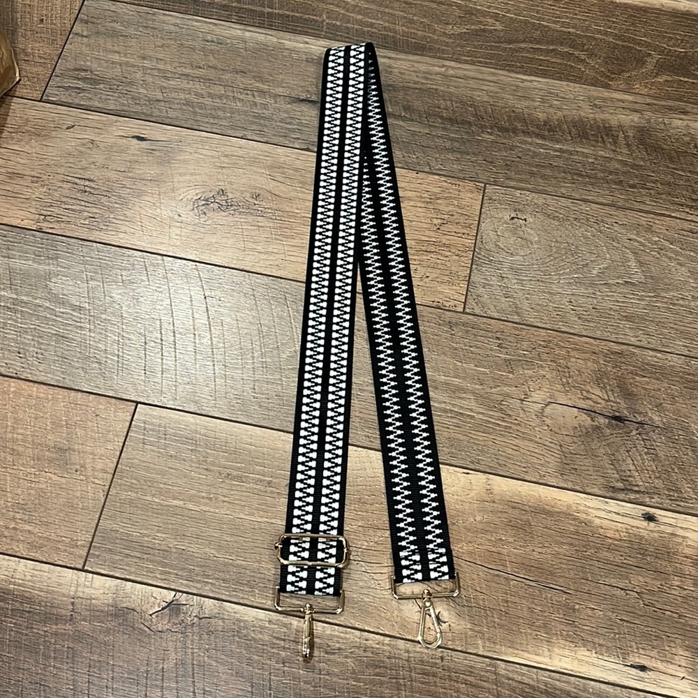 Social Threads Bag Strap